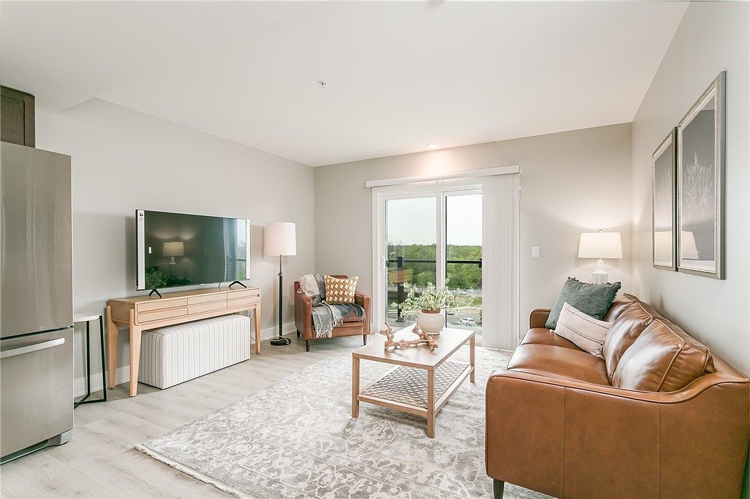 205 Lakeshore Dr #508 Canandaigua, NY 14424 - Thumbnail 4