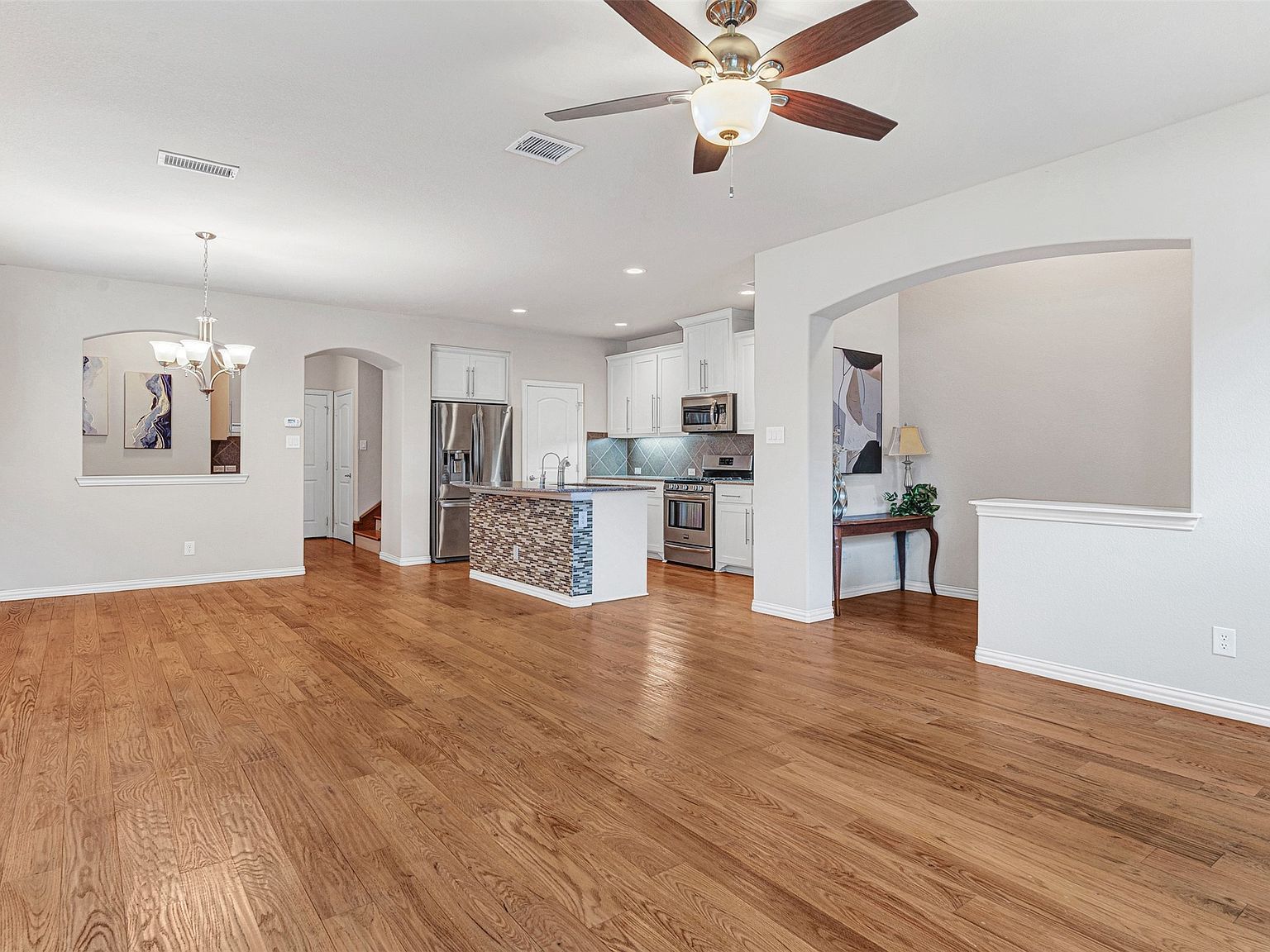 631 Alexandra Ave Richardson, TX 75081 - Thumbnail 4