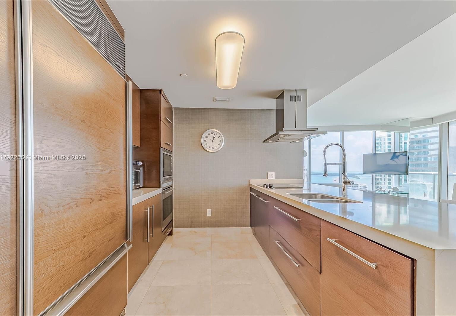 495 Brickell Ave APT 2801 Miami, FL 33131 - Thumbnail 4