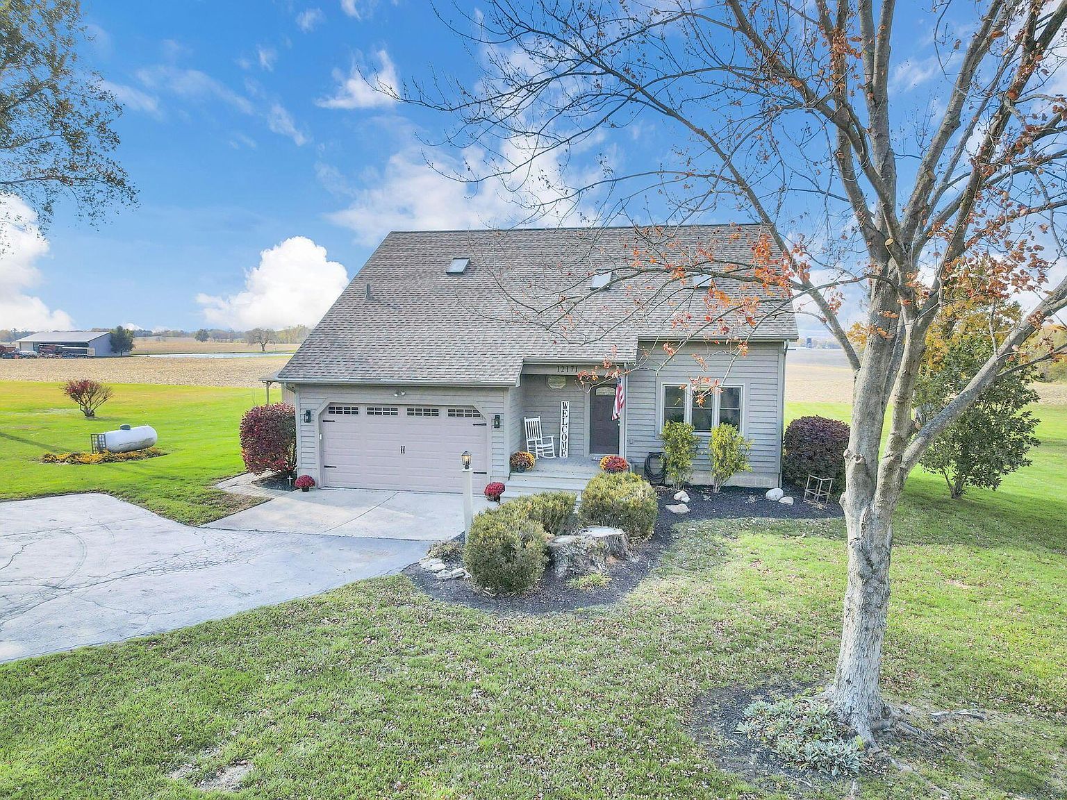 12171 Shell Beach Rd NE Thornville, OH 43076 - Thumbnail 4