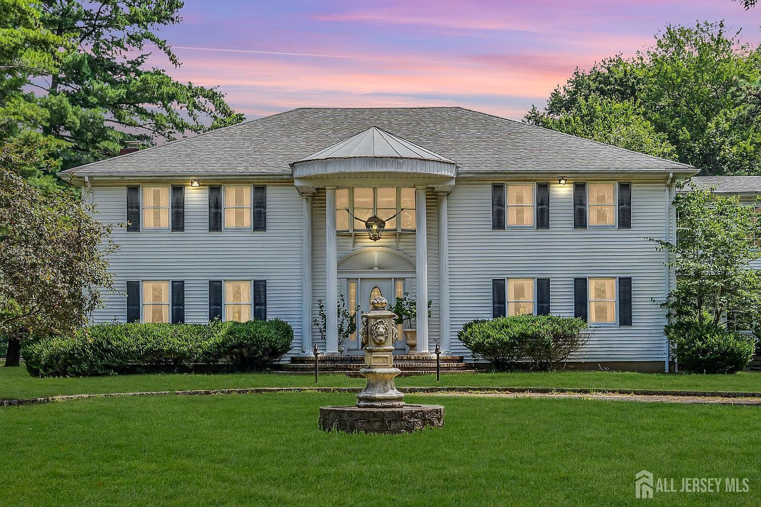 447 Stagecoach Rd Millstone Township, NJ 08510 - Thumbnail 4