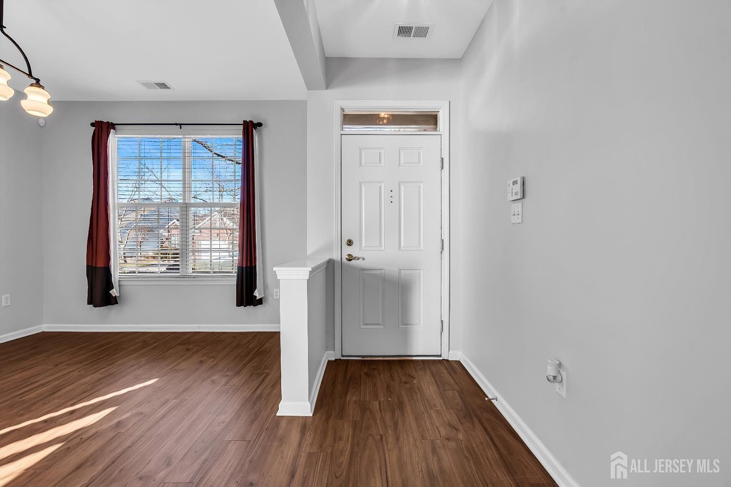 18 Hartack Rd Manalapan, NJ 07726 - Thumbnail 4