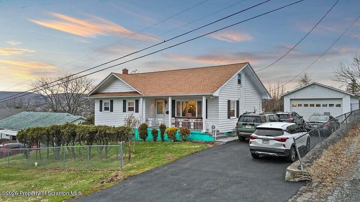 833 Palm St Scranton, PA 18505 - Thumbnail 4