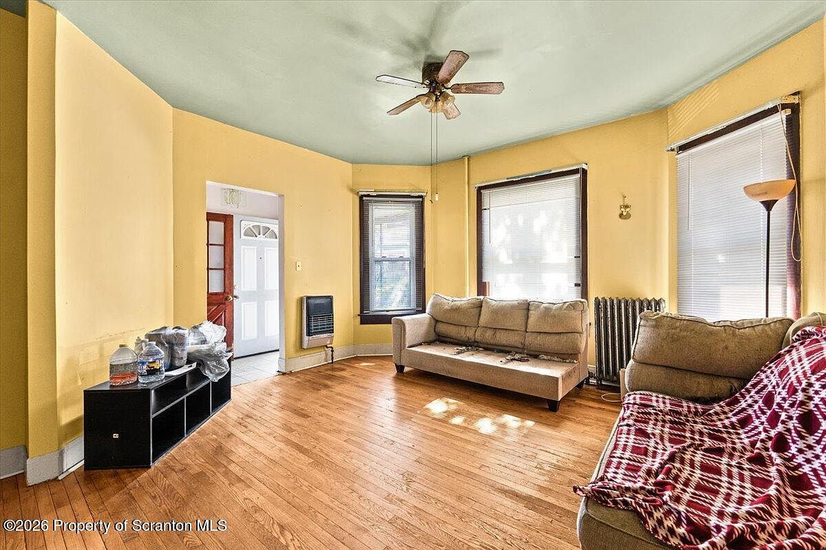 1413 Monsey Ave Scranton, PA 18509 - Thumbnail 4