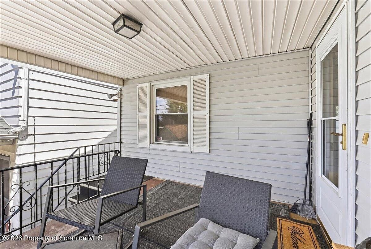 1223 Beech St Scranton, PA 18505 - Thumbnail 4