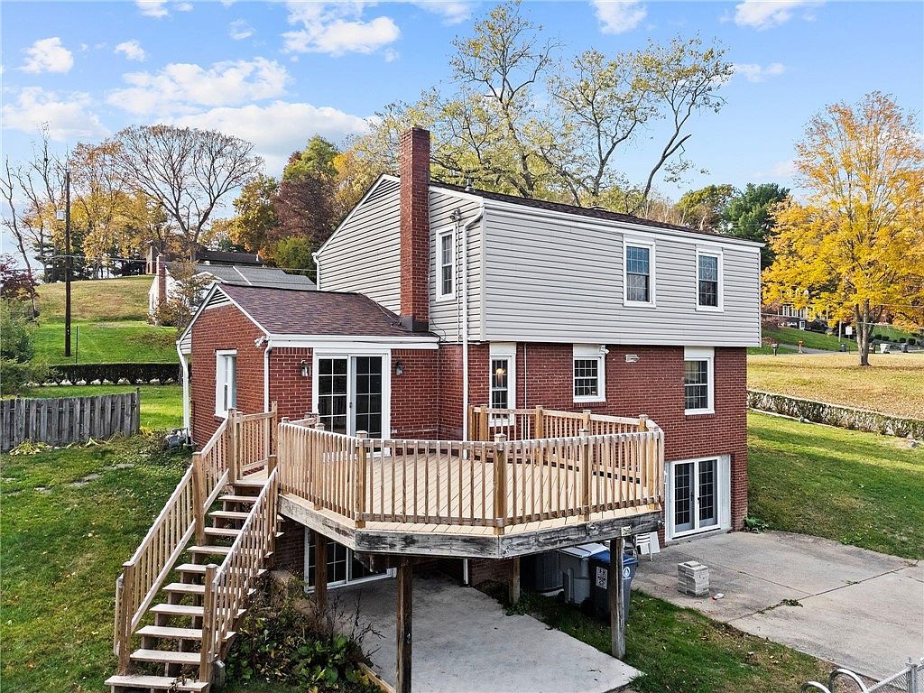 172 E Edgewood Dr McMurray, PA 15317 - Thumbnail 4