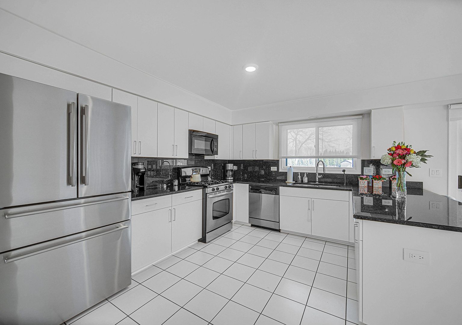 2873 Whispering Oaks Dr Buffalo Grove, IL 60089 - Thumbnail 4