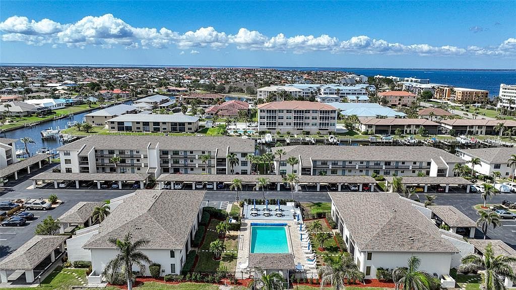 367 Coldeway Dr #H10 Punta Gorda, FL 33950 - Thumbnail 4