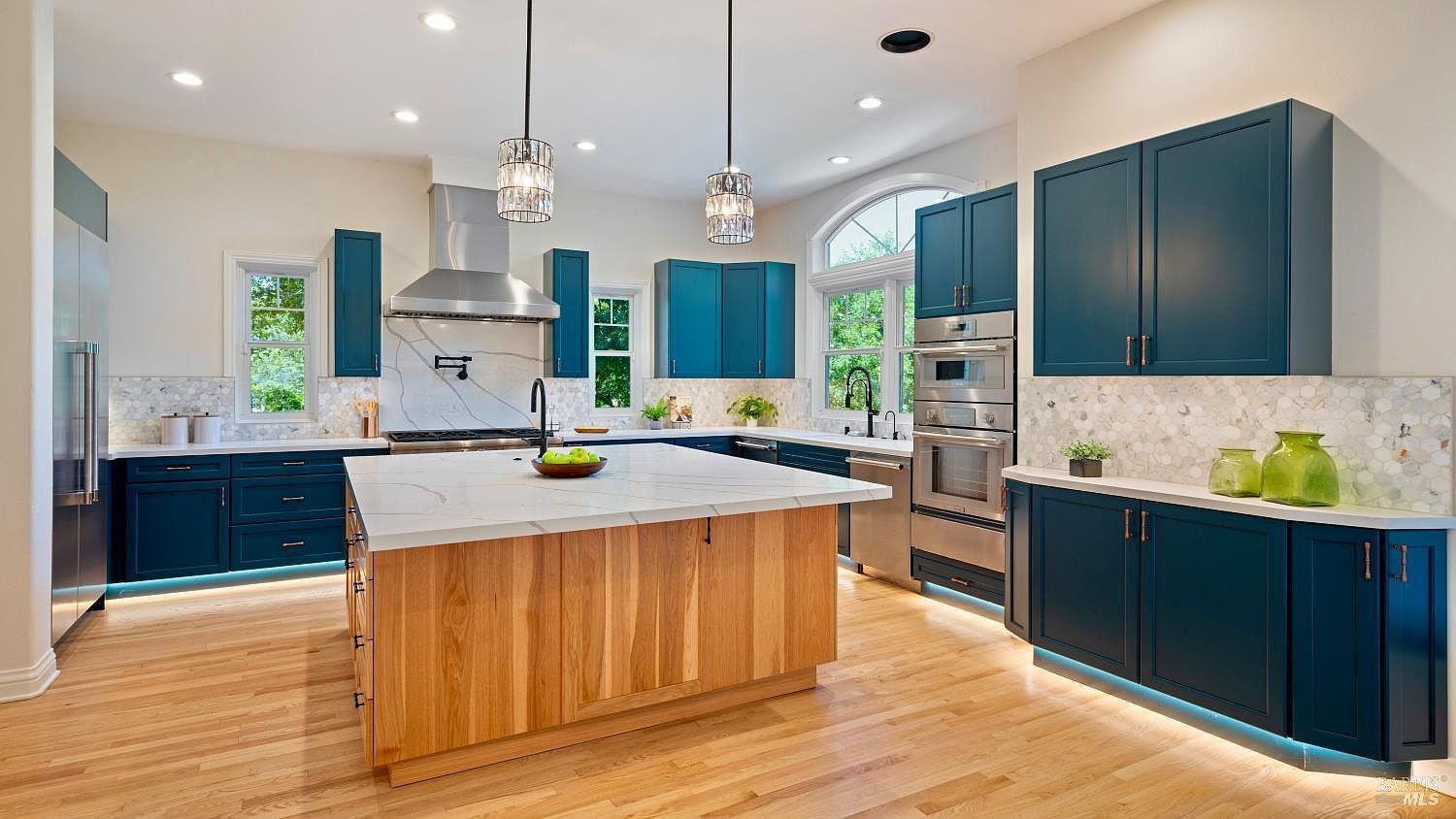 1362 Manzanita Ct Santa Rosa, CA 95404 - Thumbnail 4