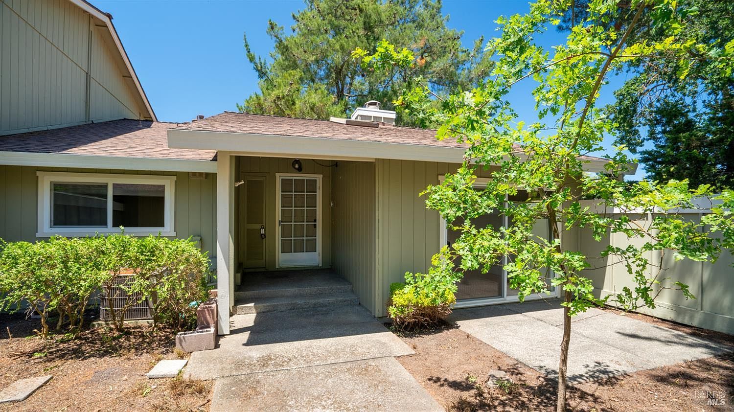 1824 Arroyo Sierra Ct Santa Rosa, CA 95405 - Thumbnail 4