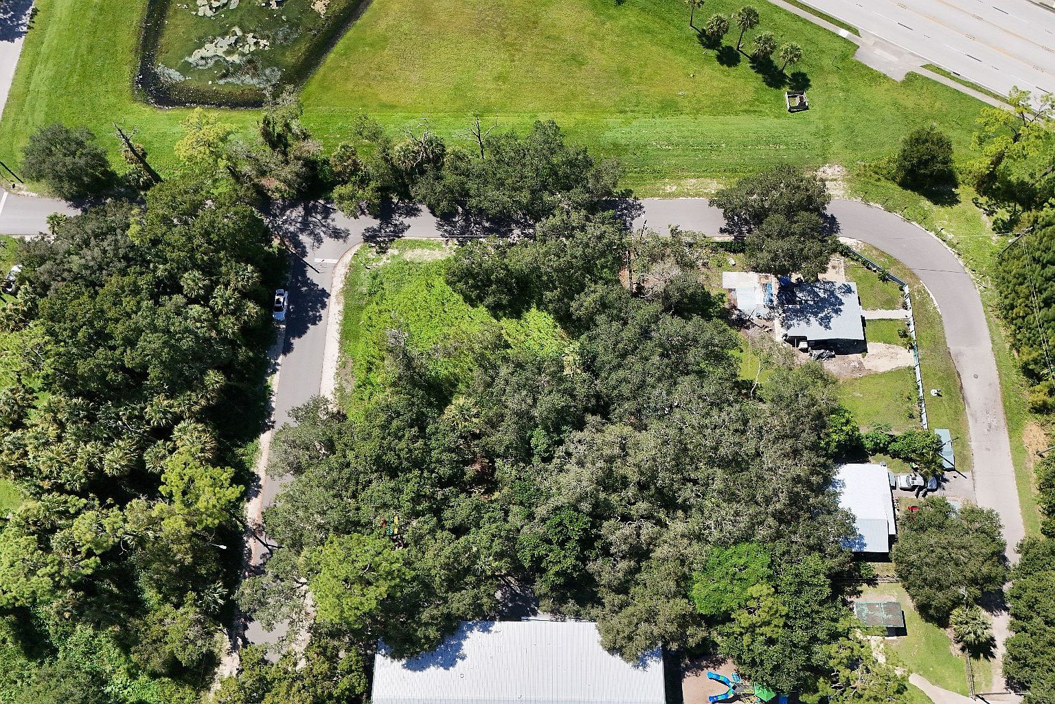 Vac Kissimmee Ave Labelle, FL 33935 - Thumbnail 4