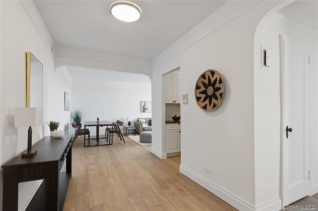 4035 Ithaca St APT 6F Elmhurst, NY 11373 - Thumbnail 4