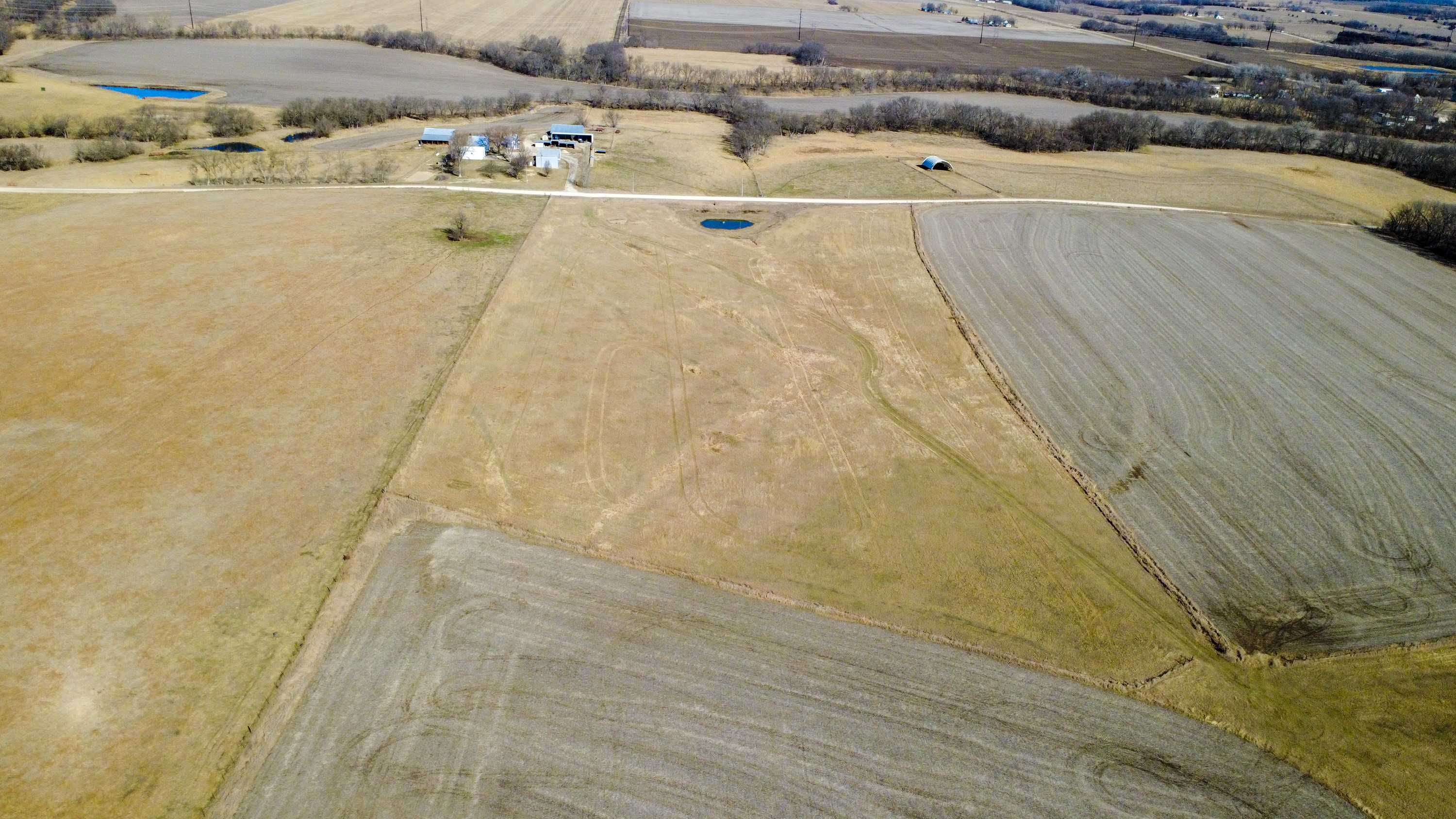 Cannonball Road, Louisville, KS, USA, Wamego, 66547 - Thumbnail 3