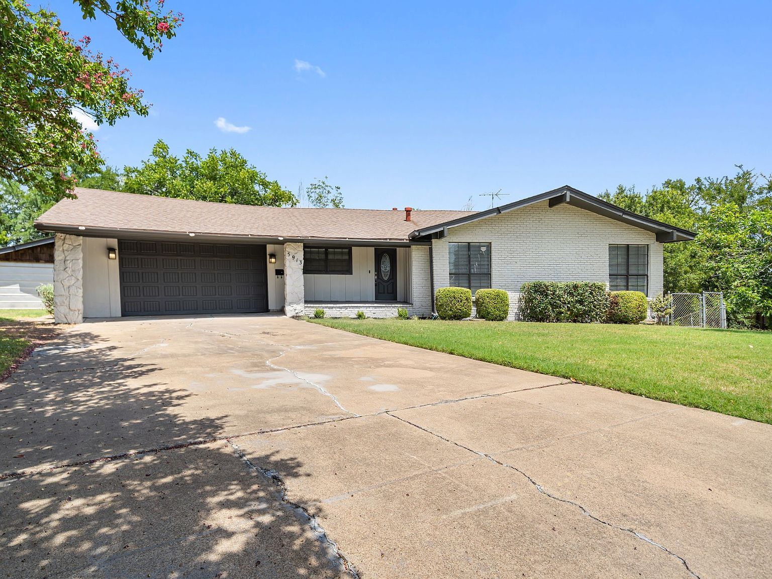 5913 Cynthia Cir North Richland Hills, TX 76117 - Thumbnail 4