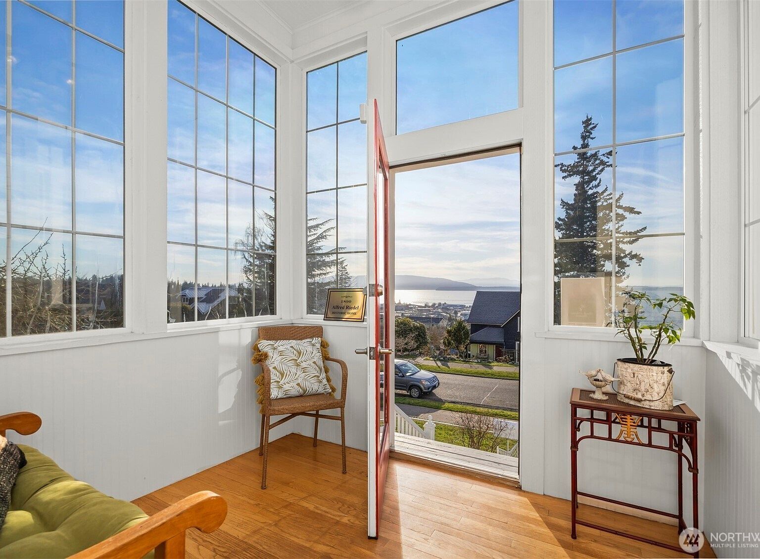 1005 15th St Bellingham, WA 98225 - Thumbnail 4