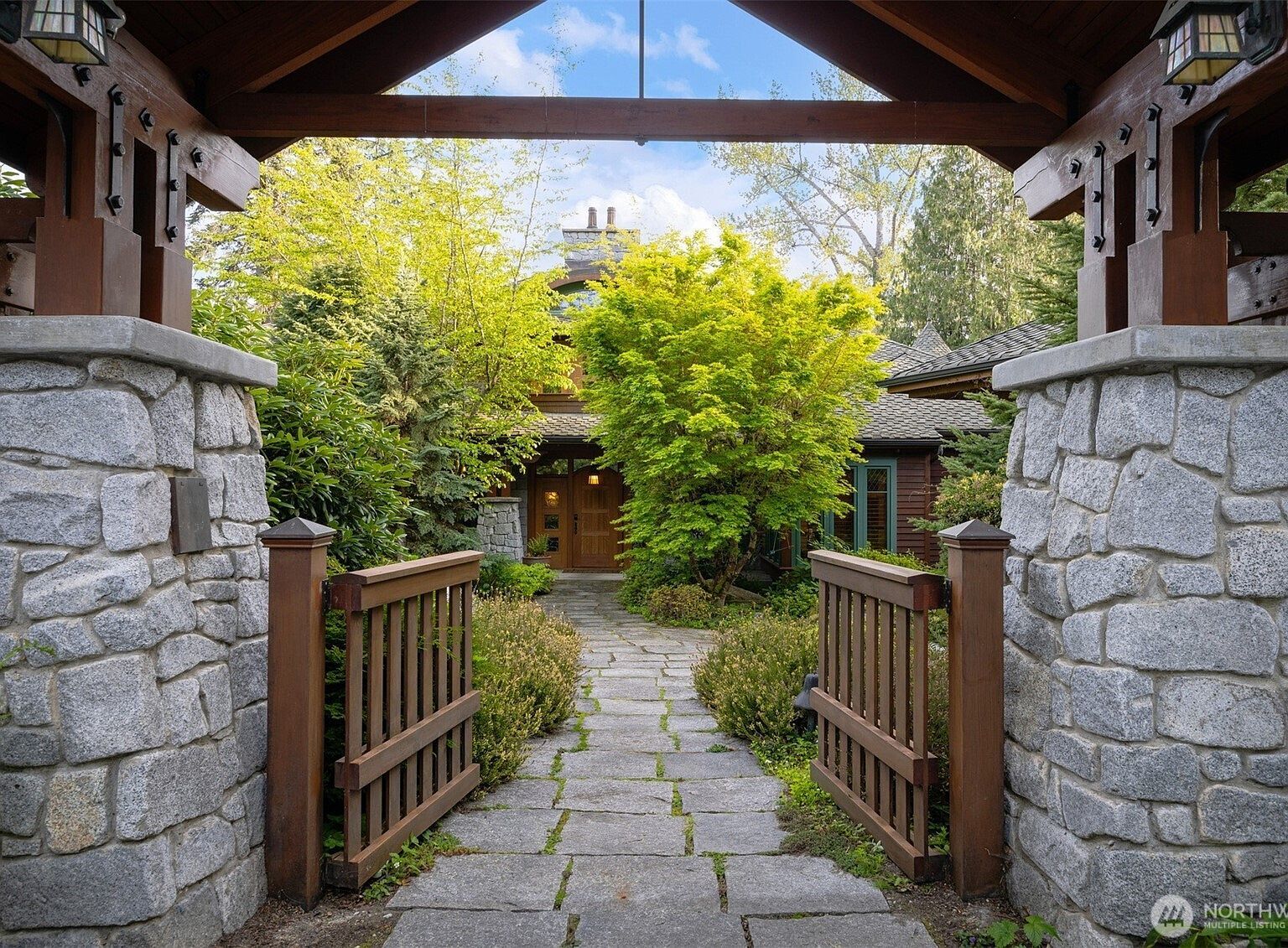 2141 Northshore Rd Bellingham, WA 98226 - Thumbnail 4