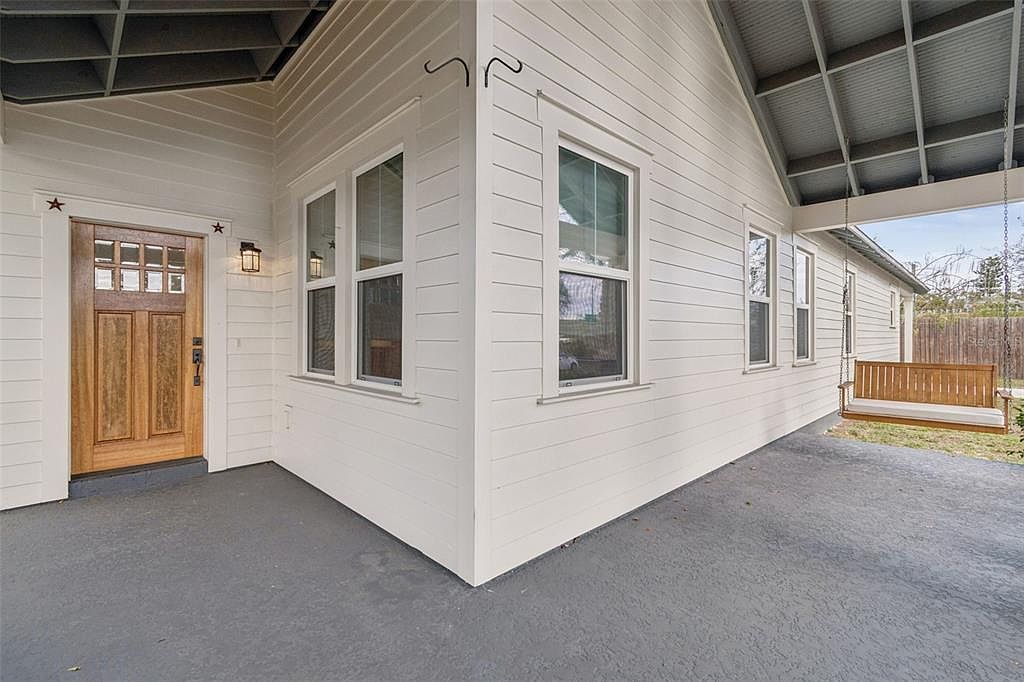 6915 N Central Ave Tampa, FL 33604 - Thumbnail 4