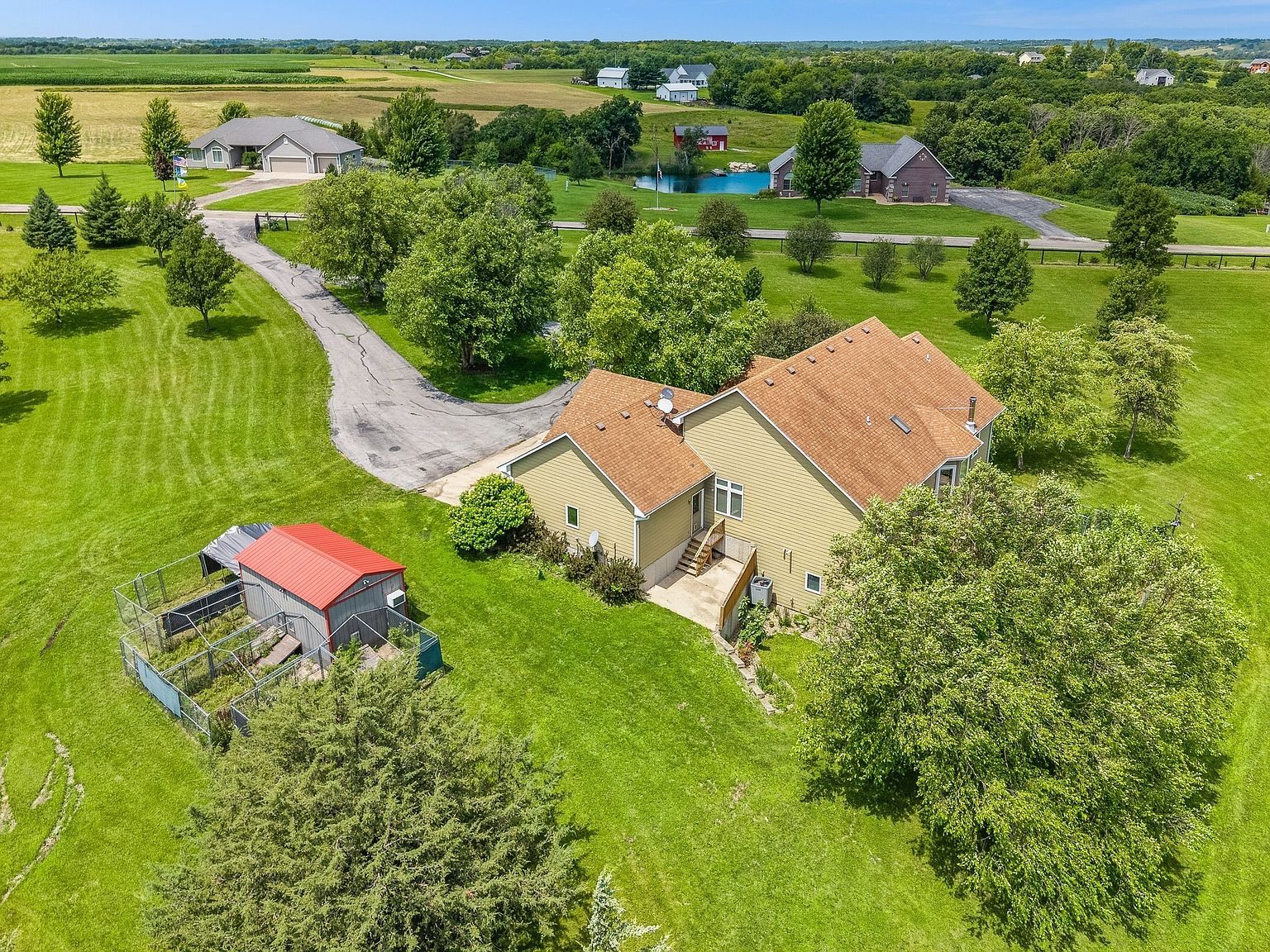 1694 McBride Ridge Ct Winterset, IA 50273 - Thumbnail 4