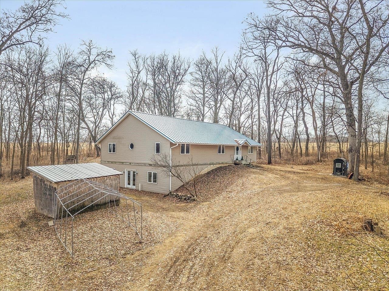 11660 Farm School Rd Durand, IL 61024 - Thumbnail 4