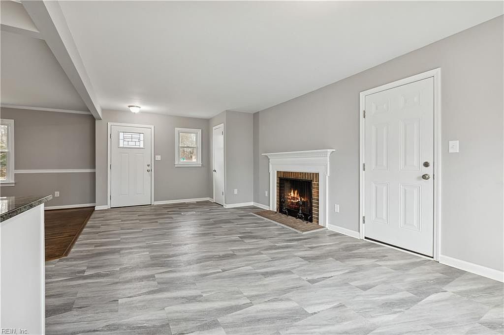 616 Martire Cir Newport News, VA 23601 - Thumbnail 4