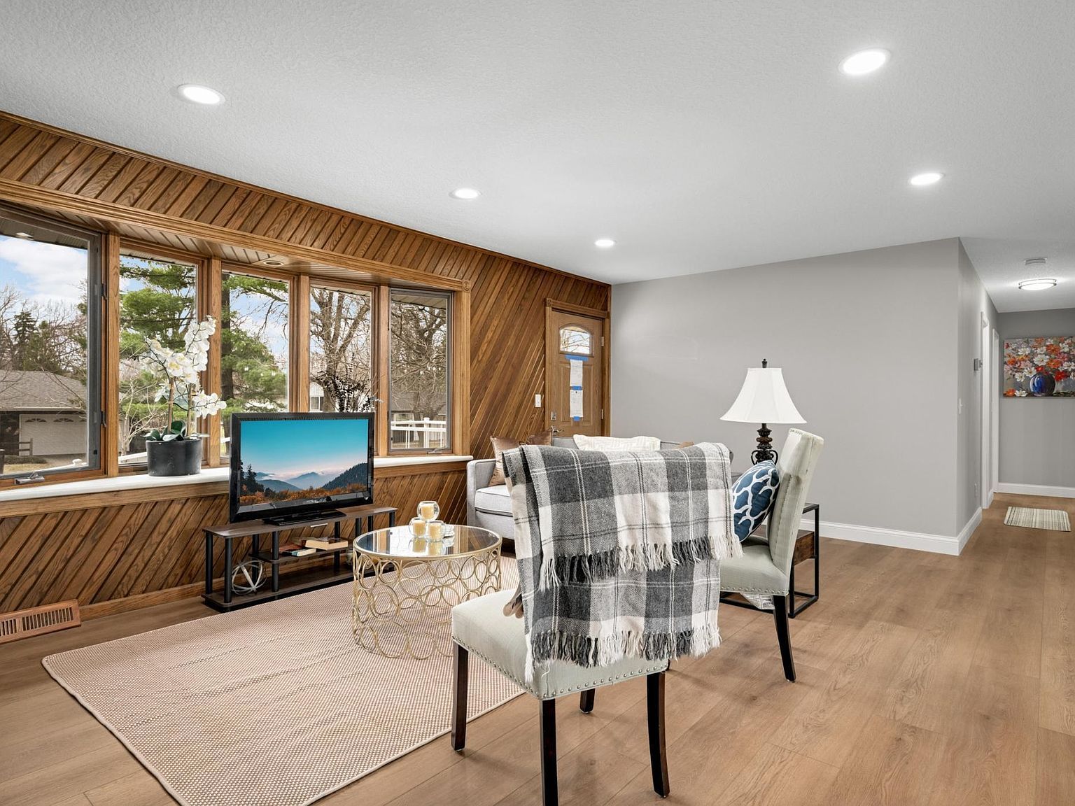 11004 Oak Knoll Ter N Minnetonka, MN 55305 - Thumbnail 4