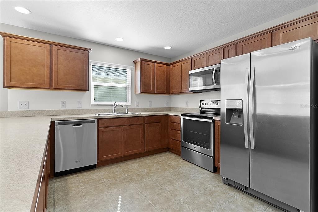 9179 SE 167th Ford St The Villages, FL 32162 - Thumbnail 4