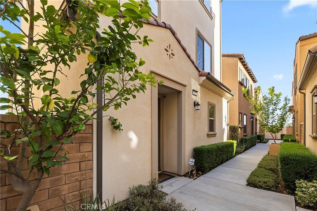831 Wintergreen Way Upland, CA 91786 - Thumbnail 4