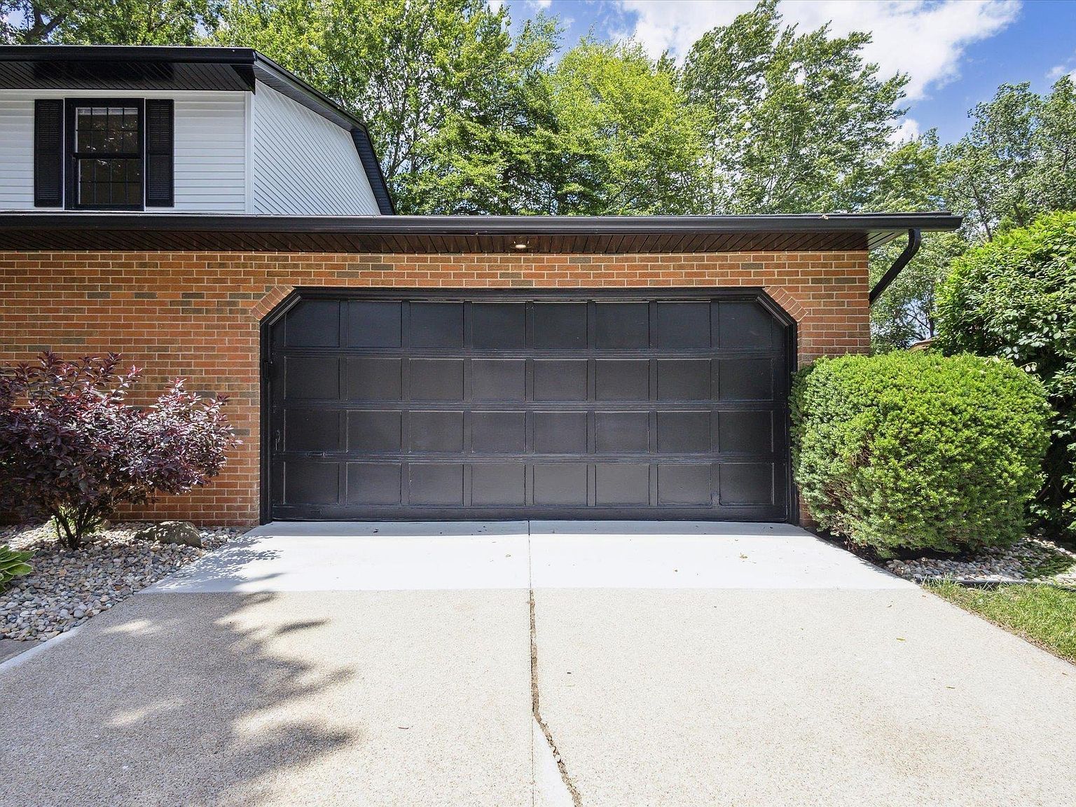 5661 Danbury Dr South Bend, IN 46614 - Thumbnail 4