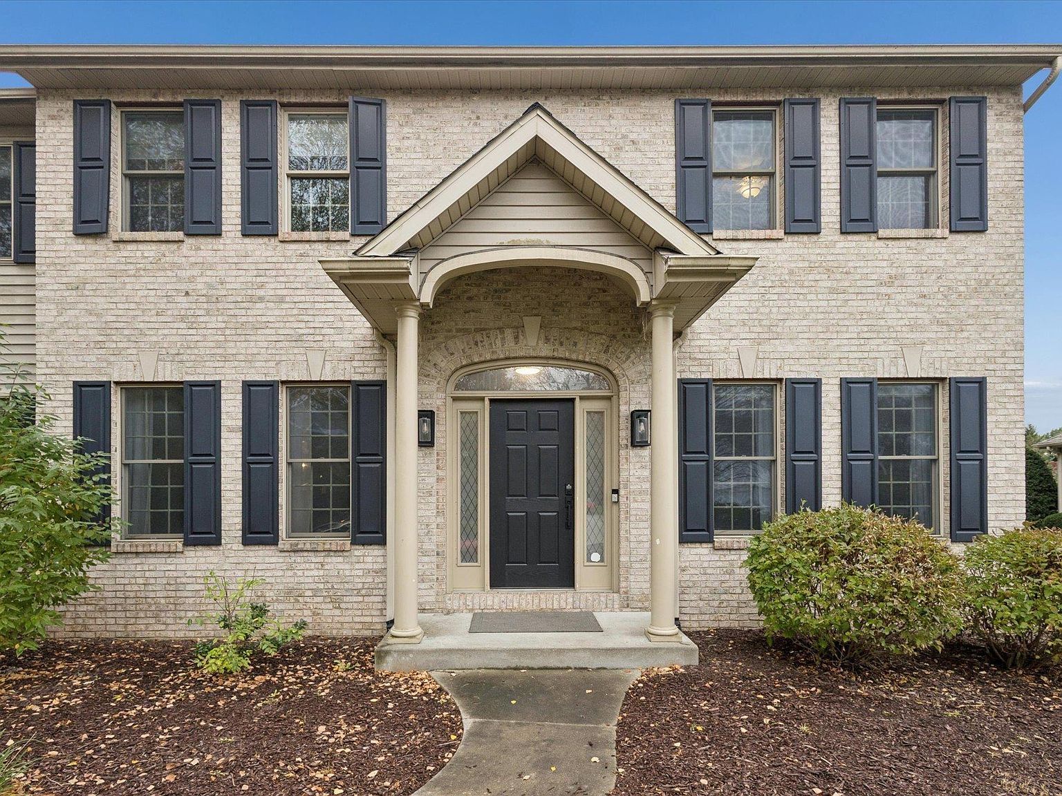 14124 Northampton Ct Granger, IN 46530 - Thumbnail 4