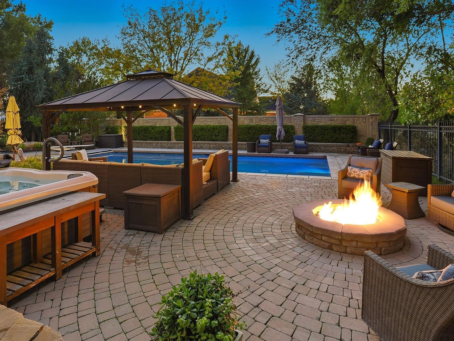 963 E Old English Rd S Draper, UT 84020 - Thumbnail 4