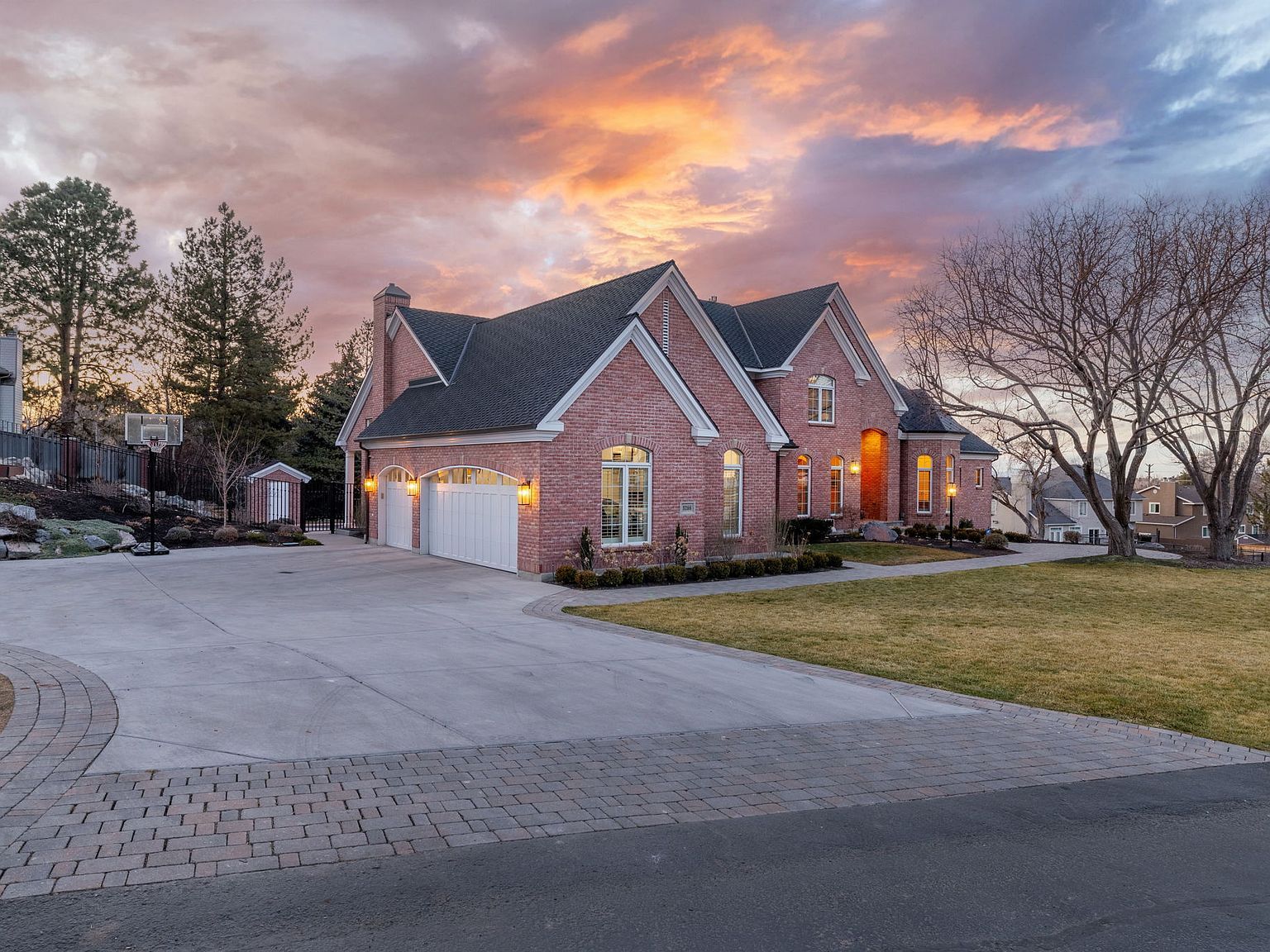 8266 S Creek Hollow Cv Sandy, UT 84093 - Thumbnail 4