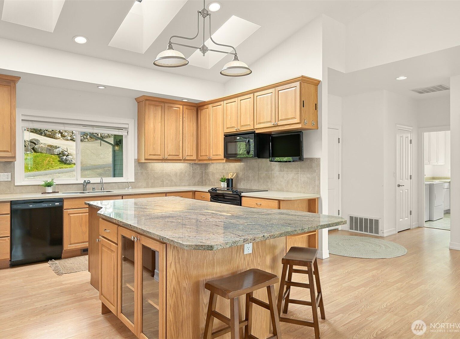 4415 Harborview Dr Blaine, WA 98230 - Thumbnail 4