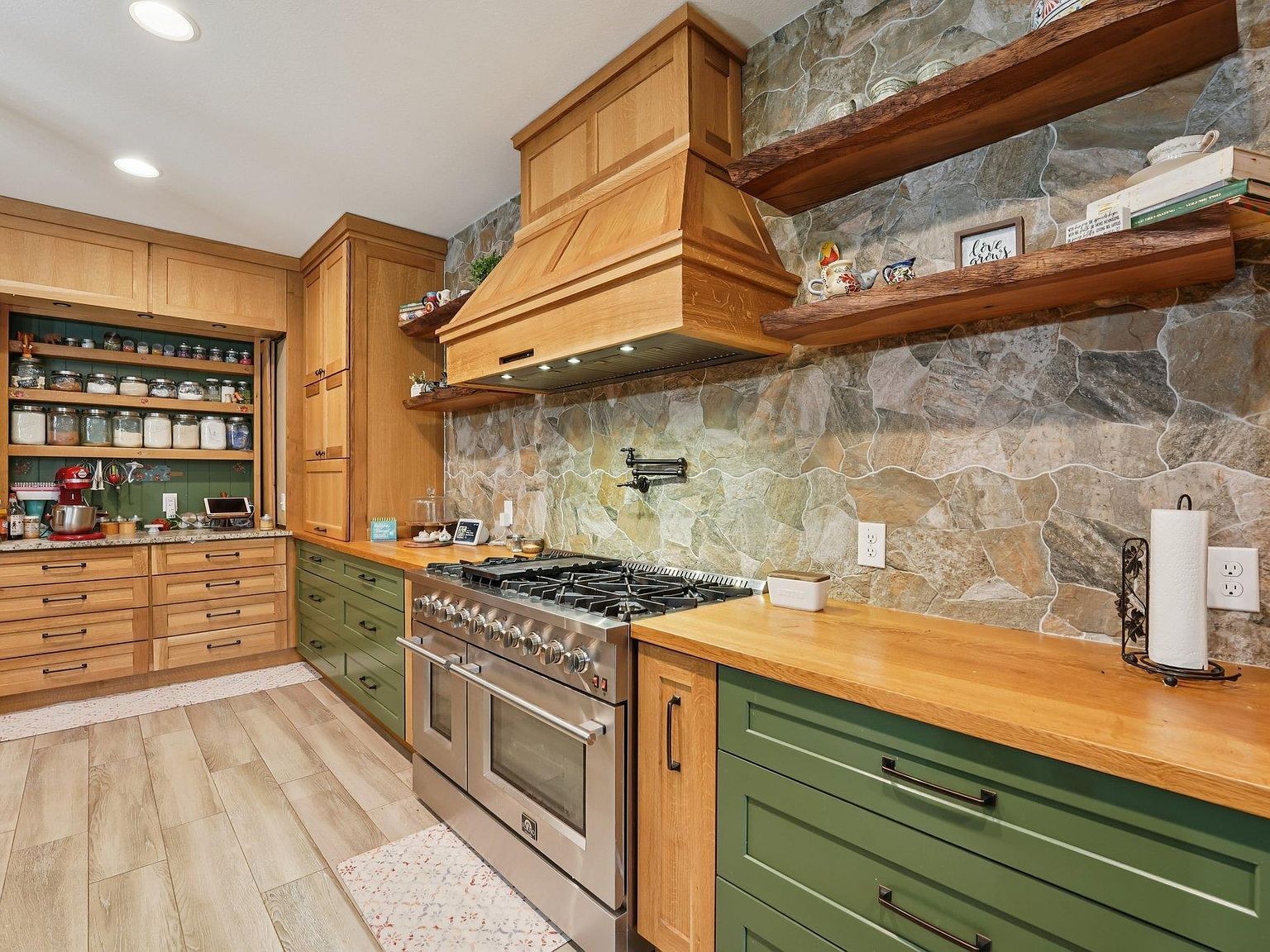 156 Three Creeks Dr Bertram, TX 78605 - Thumbnail 4