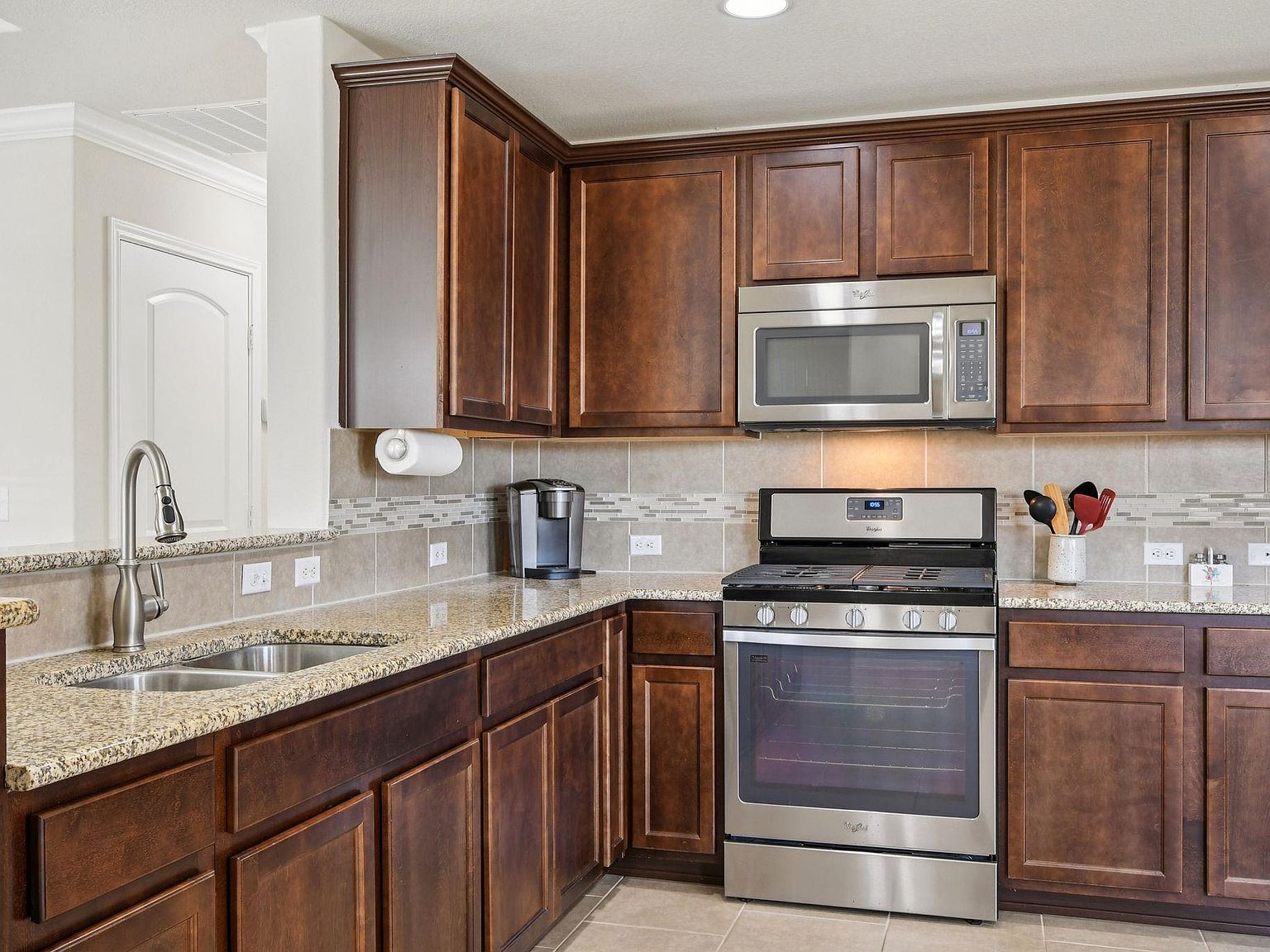 803 Hamilton Ln Georgetown, TX 78633 - Thumbnail 4