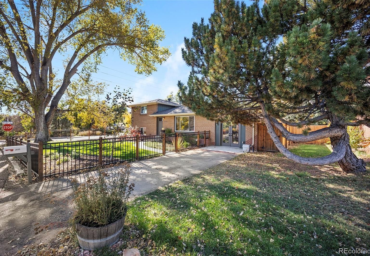 2605 Reed Ct Wheat Ridge, CO 80033 - Thumbnail 4