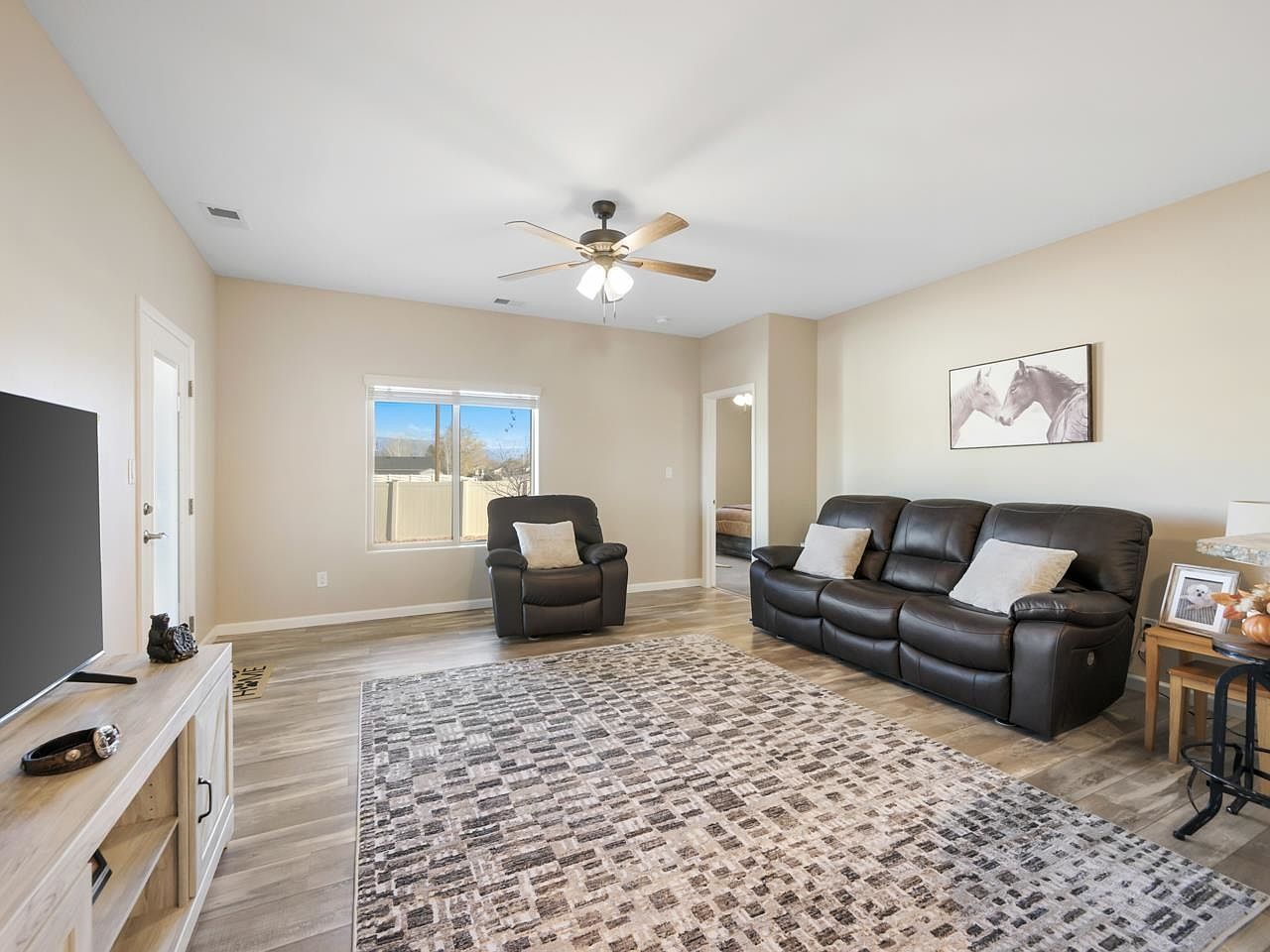 220 Love Mesa Dr Grand Junction, CO 81503 - Thumbnail 4