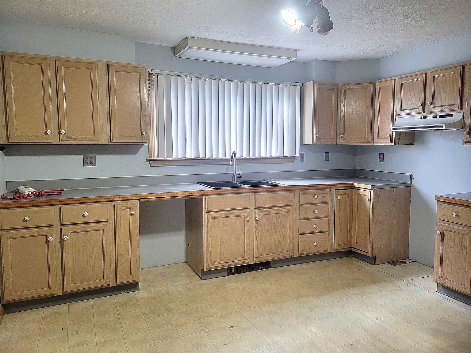 185 Park St Berlin, NH 03570 - Thumbnail 4