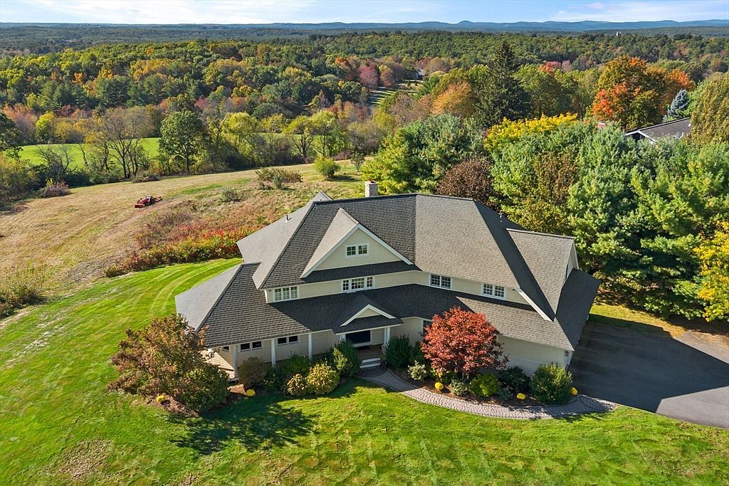 33 Worthen Dr Groton, MA 01450 - Thumbnail 4