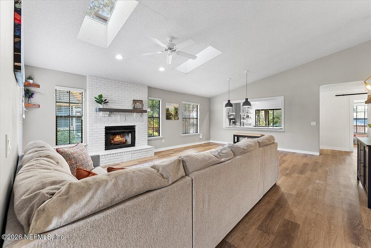 3950 Arbor Bluff Ln E Jacksonville, FL 32225 - Thumbnail 4