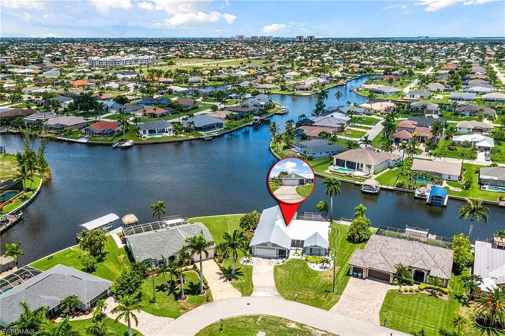 2300 SW 39th Ter Cape Coral, FL 33914 - Thumbnail 4