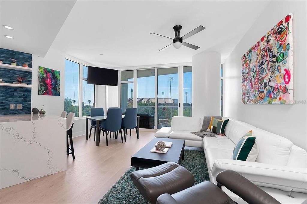 175 1st St S APT 406 Saint Petersburg, FL 33701 - Thumbnail 4