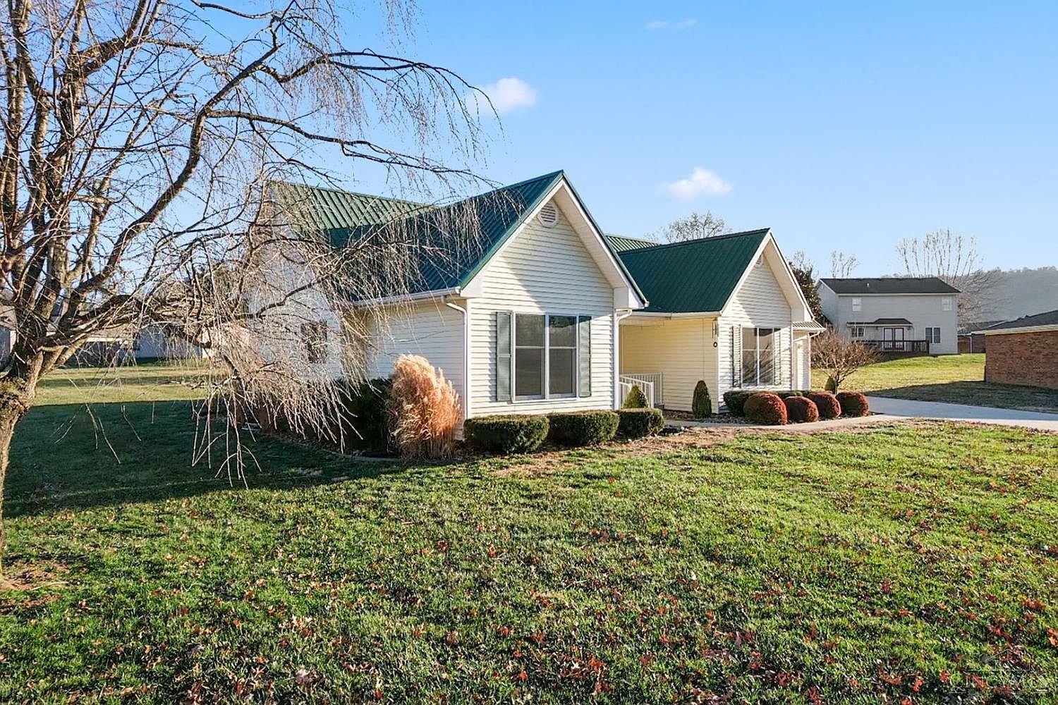 295 Litton Cir Aberdeen, OH 45101 - Thumbnail 4