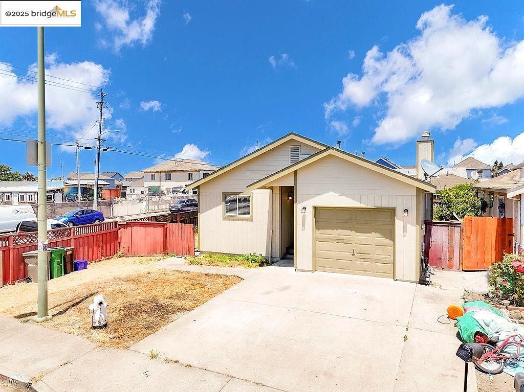 10500 Creekside Cir Oakland, CA 94603 - Thumbnail 4