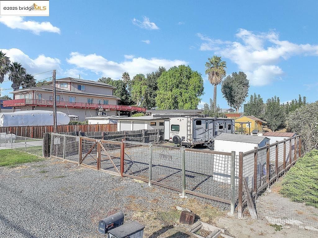 4960 Sandmound Blvd Oakley, CA 94561 - Thumbnail 4