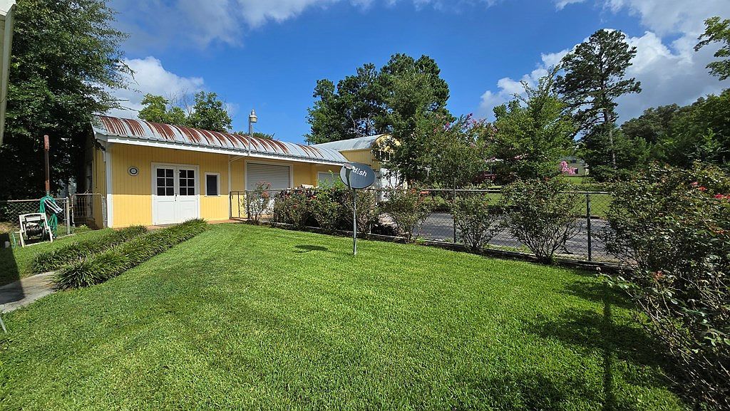 994 Cypress Ave Cushing, TX 75760 - Thumbnail 4