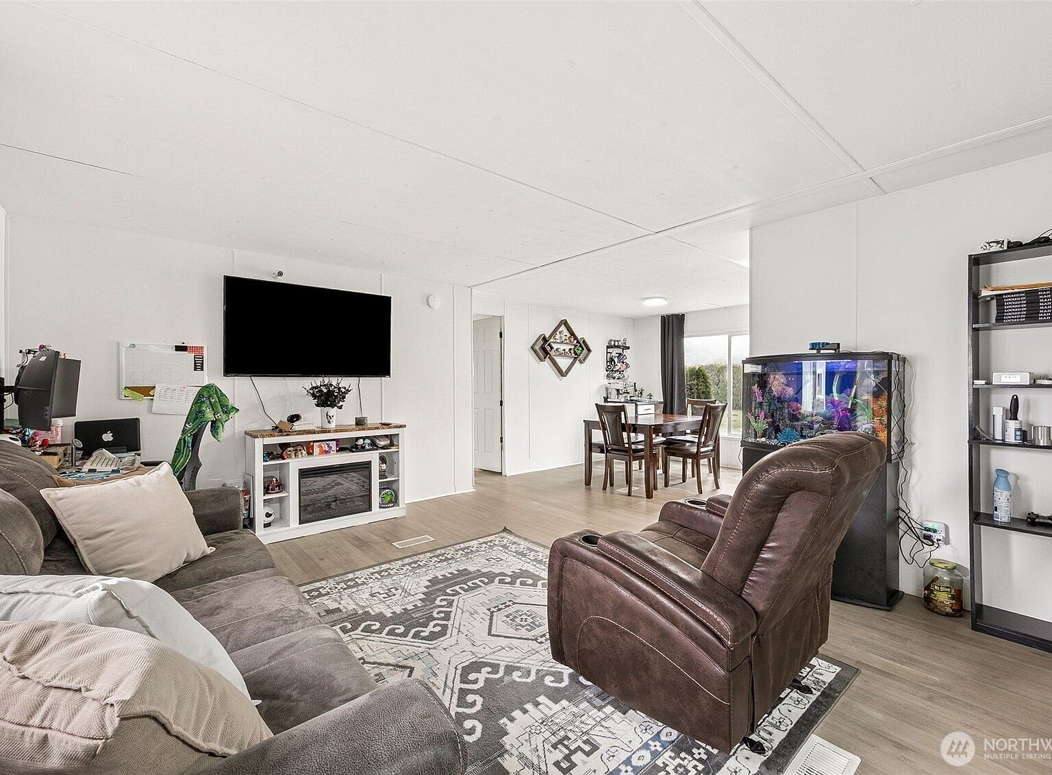 9900 Blomberg St SW Trailer 16 Olympia, WA 98512 - Thumbnail 4