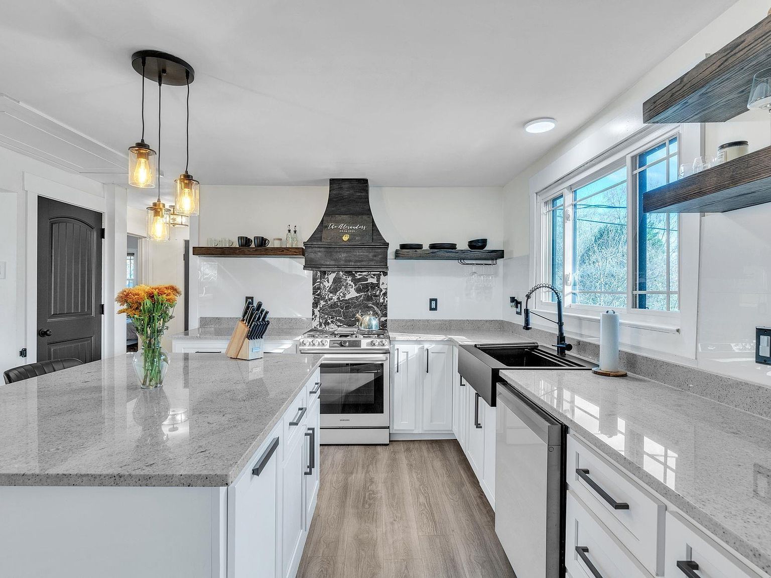 200 Saint Lo Cir Easley, SC 29640 - Thumbnail 4