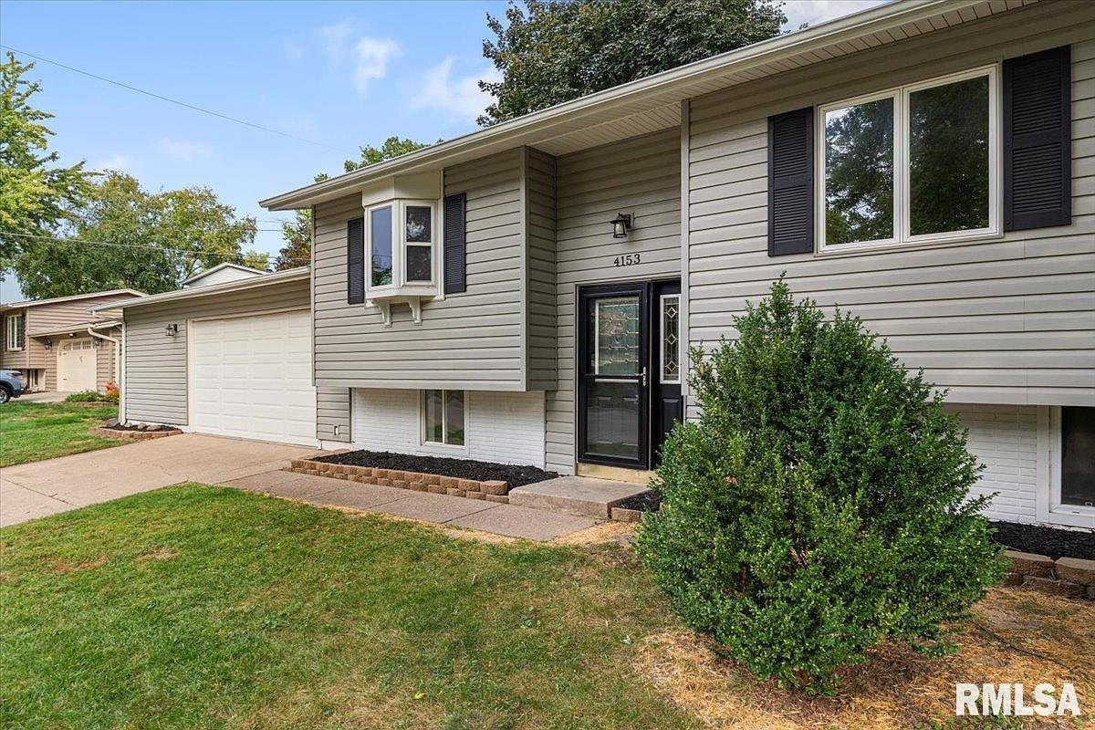 4153 Greenbrier Dr Bettendorf, IA 52722 - Thumbnail 4