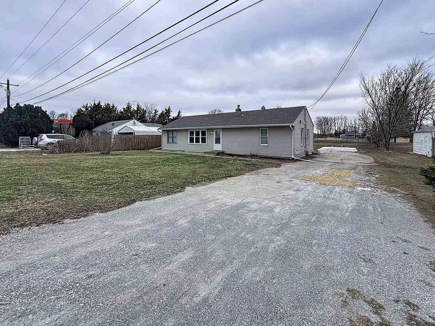 11244 140th Street Pl Davenport, IA 52804 - Thumbnail 4