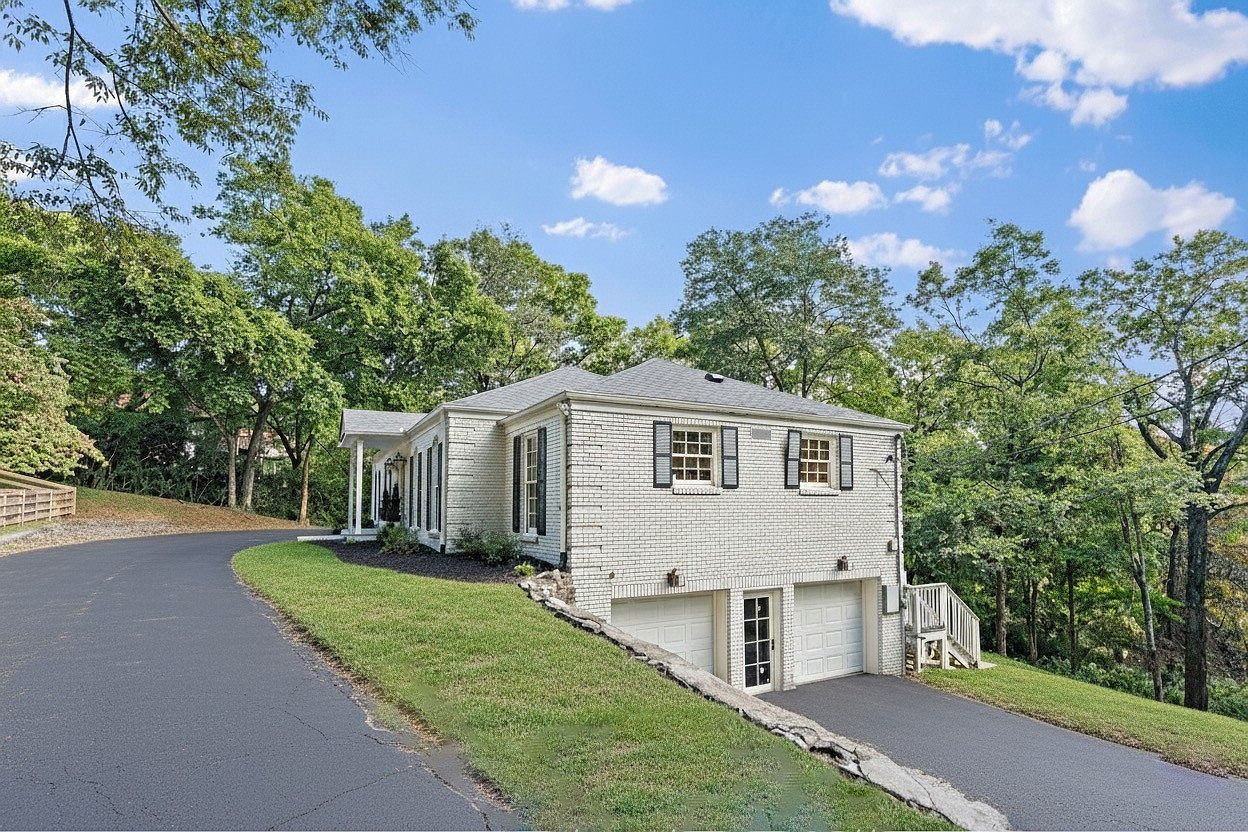 5622 Hillview Dr Brentwood, TN 37027 - Thumbnail 4